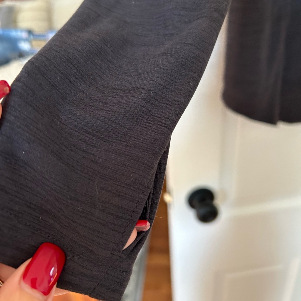 Old Navy active dark gray lightweight top